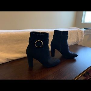 Jones New York Navy Blue Bootie Heels